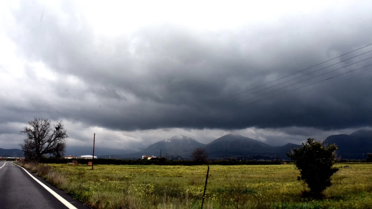 Καιρός 29/2: Βροχές και σήμερα - Που θα κυμανθεί η θερμοκρασία;