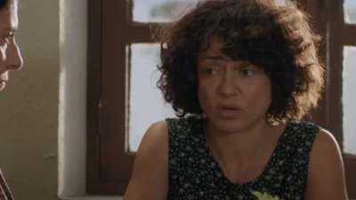 Η Παραλία (14/2): Χωρίζει και πέφτει στα ναρκωτικά - «Θέλω κάτι να με κάνει να νιώσω καλύτερα»