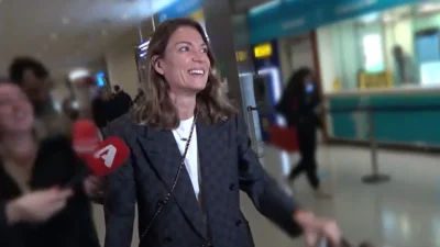 Βίκυ Καγιά: «Με περιμένει ο Ηλίας» - Βιαστική να δει τον άντρα της μετά την επιστροφή της από το ταξίδι στο Ντουμπάι