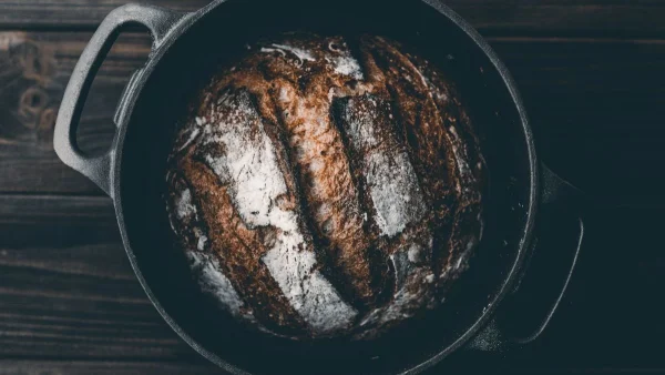 Αλεύρι ολικής άλεσης: Όσα πρέπει να γνωρίζεις για τα οφέλη του