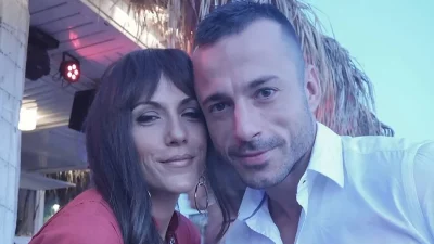 Ανθή Βούλγαρη - Ο σύζυγός της στο video clip της Ζευγαρά: «Όντως; Έχω χάσει τον έλεγχο του σπιτιού μου...»