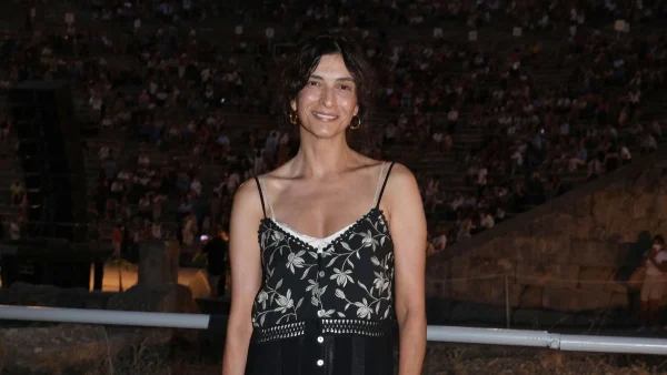 H Αντιγόνη Κουλουκάκου αποχαιρέτησε την "Γη της Ελιάς" - To τελευταίο γύρισμα πριν γεννήσει