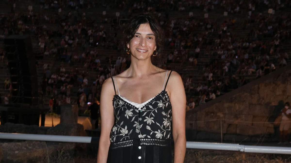 H Αντιγόνη Κουλουκάκου αποχαιρέτησε την "Γη της Ελιάς" - To τελευταίο γύρισμα πριν γεννήσει