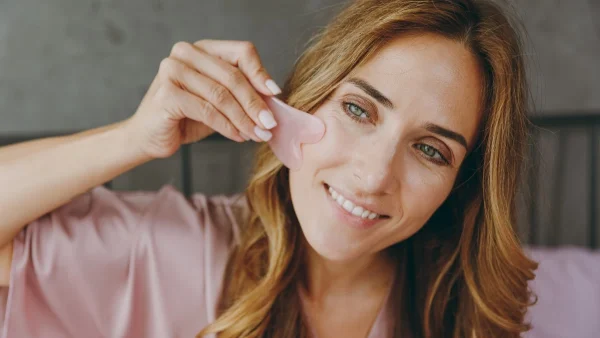 Κρέμα νύχτας: Γιατί είναι απαραίτητη στη βραδινή ρουτίνα ομορφιάς & σε κάθε ηλικία;