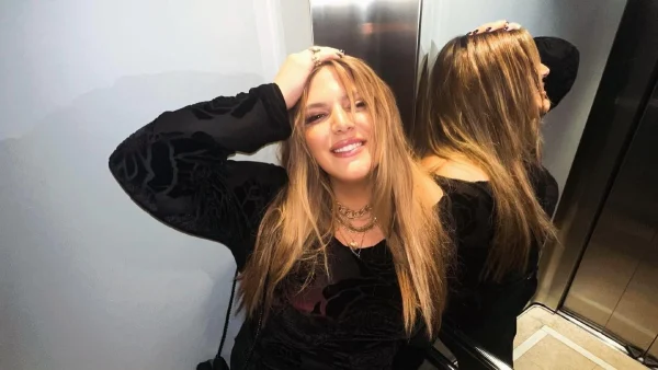 Δανάη Μπάρκα: «Θα σε παρατήσει!» - Λαϊκό δικαστήριο κάτω από τις αναρτήσεις της για το ερωτικό τρίγωνο με Καινούργιου - Τσαγκρίδη