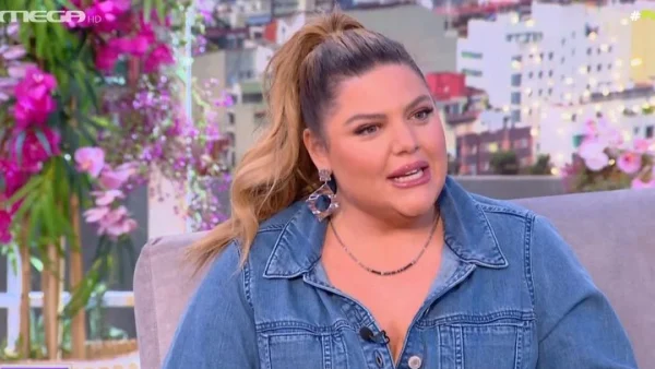 Δανάη Μπάρκα: «Επιλέγω να μοιράζομαι τις πληγές μου με όσους τους αφορά από το να με δω σε τίτλους...» - Το νέο υπονοούμενο στον αέρα του "Πάμε Δανάη"