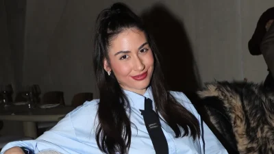 Έλενα Κρεμλίδου: «Δεν είμαι μόνο οπίσθια, έχω και πτυχίο!»