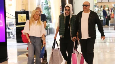 Μάρκος Σεφερλής – Έλενα Τσαβαλιά: Οι φωτογραφίες με τον γιο τους, Χάρη και οι ευχές για τη γιορτή του