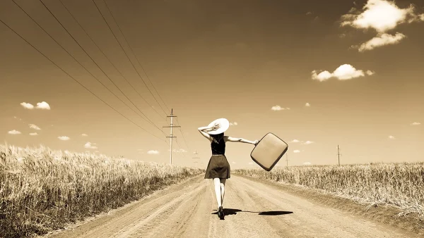 Κουμπιά, μπικίνι & μίνι φούστα - 9 πράγματα που δεν γνωρίζεις για την ιστορία της Μόδας