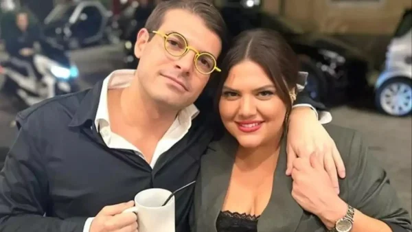 Νέα βραδινή έξοδος για την Δανάη Μπάρκα και τον Φίλιππο Τσαγκρίδη: «Ήταν αγκαλιά και...»