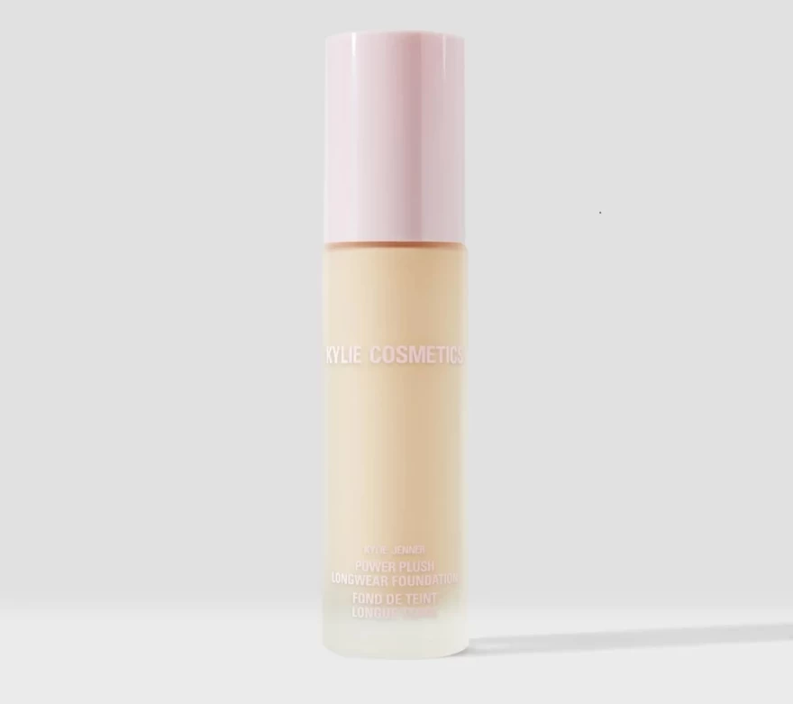 το υγρό foundation της Kylie Jenner
