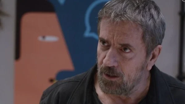 Κάνε ότι κοιμάσαι: Η Μπετίνα χαροπαλεύει - Ο Νικόλας χάνει τον έλεγχο