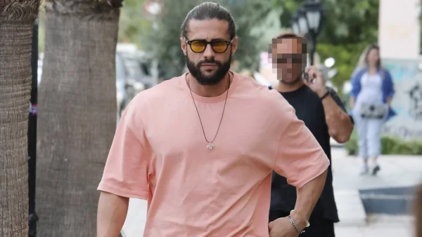 Κωνσταντίνος Βασάλος: «Έλεγα ότι φέτος δεν θα κάνω πάνελ, βάλτε μου emoji κλόουν...»