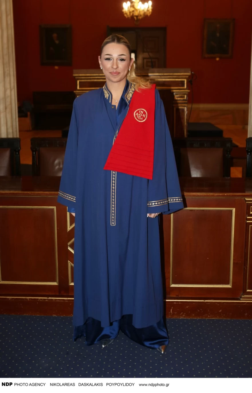 Νίκος Χαρδαλιάς - Αποφοίτηση