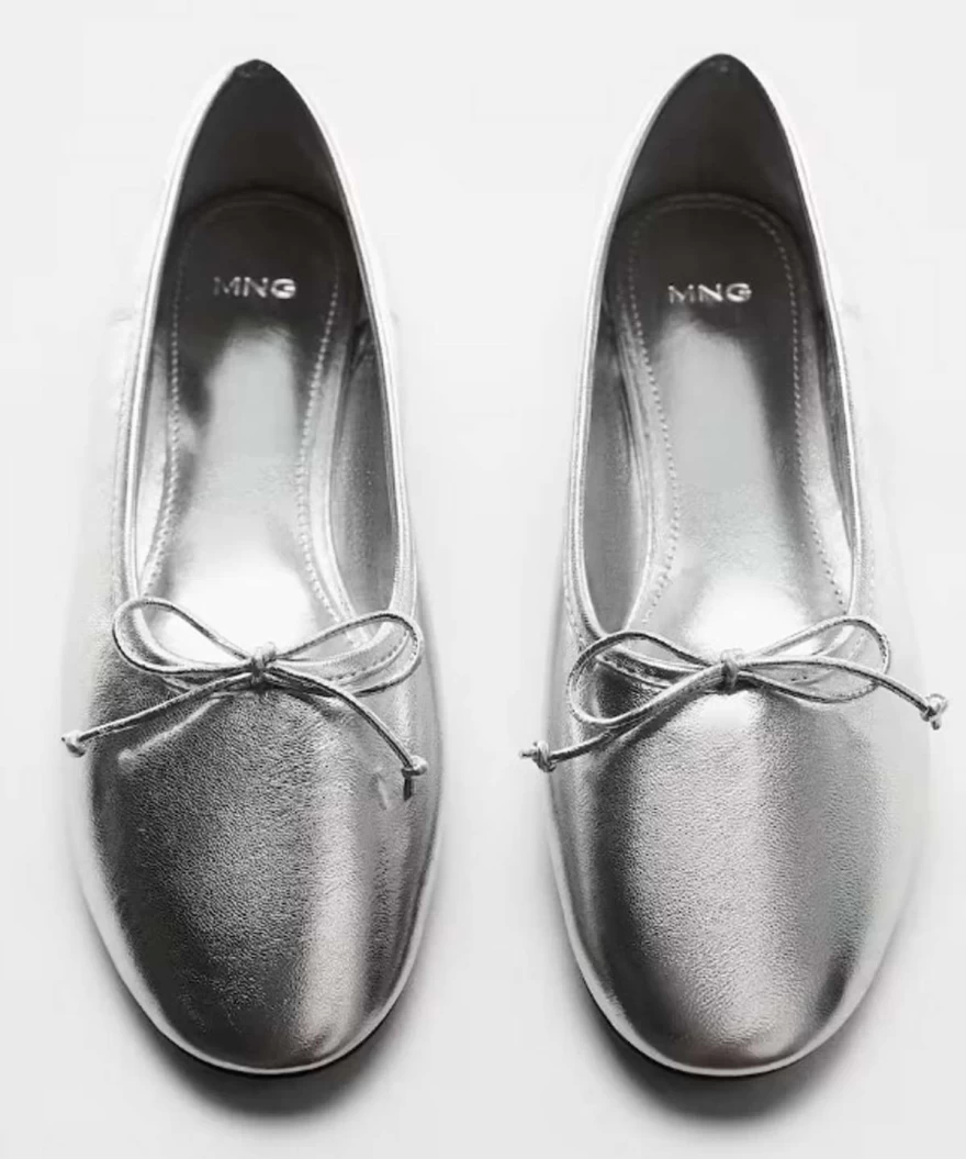 ασημί παπούτσια