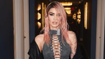 Ξέχνα το ear piercing! H Μegan Fox δοκίμασε το nail piercing στα νύχια της & απογείωσε το μανικιούρ της!