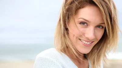 Είσαι 40+; Εάν ναι, τότε αυτά είναι τα καλύτερα & πιο κολακευτικά χτενίσματα που πρέπει να δοκιμάσεις τώρα!