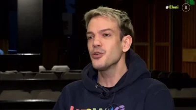 Μίνως Θεοχάρης: «Από την εφηβεία μου "πετάω" τα πάντα γιατί δεν περνούσα καλά...» - Συγκινεί με την εξομολόγηση για τον πατέρα του