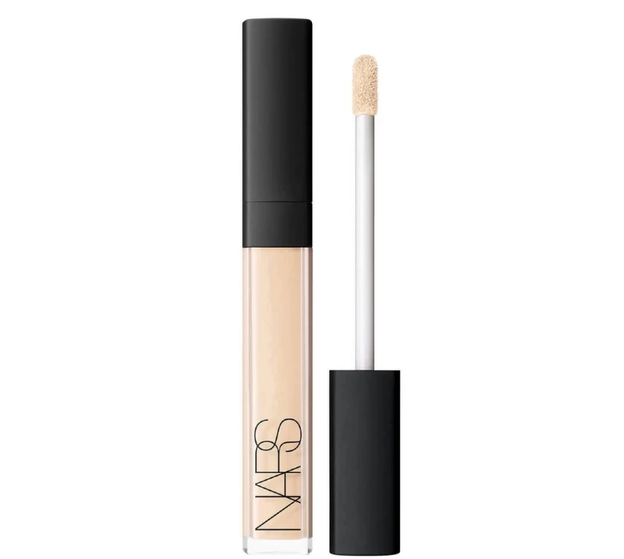 υγρό concealer nars