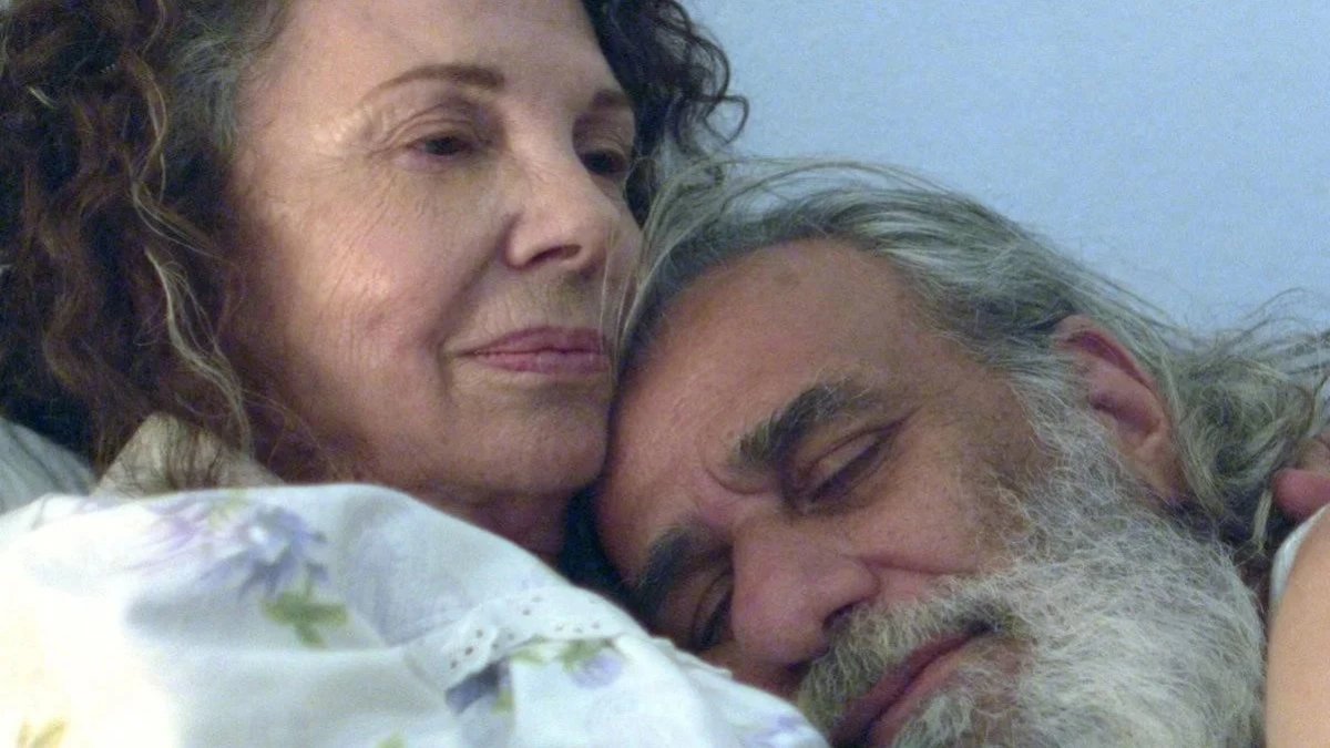 Η Παραλία (29/2): «Ο γιος σας κατηγορείται για φόνο» - Δολοφόνος της Ρηνιώς ο Δημητρός;