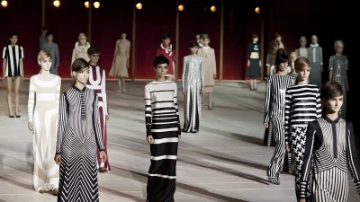 Marc Jacobs: Μεταμόρφωσε τα μοντέλα του σε ψεύτικες κούκλες