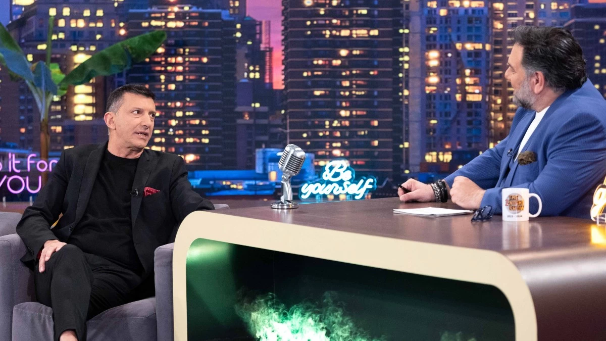 Βαγγέλης Κωνσταντινίδης - Το «Ασανσέρ» του Βαλάντη, το «Μια ζωή μαζί» του Ρουβά και άγνωστες ιστορίες πίσω από τις μεγάλες επιτυχίες του