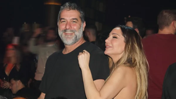 Δέσποινα Βανδή - Βασίλης Μπισμπίκης: Γιορτάζουν μαζί του Αγίου Βαλεντίνου με μία γλυκιά αφιέρωση