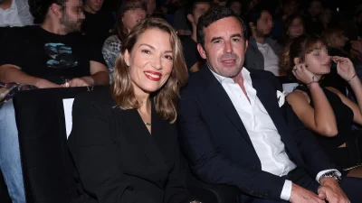 Αχώριστοι η Βίκυ Καγιά και ο Ηλίας Κρασσάς - Η τρυφερή φωτογραφία του ζευγαριού αγκαλιά