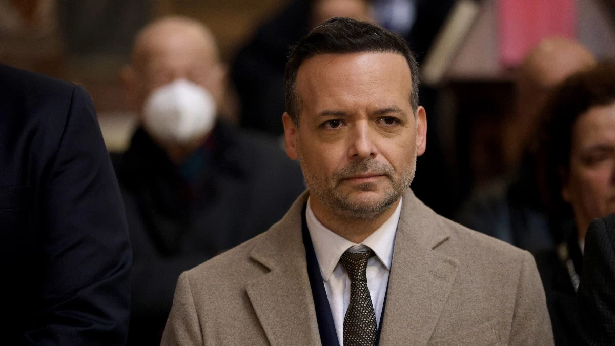 Τέμπη: «Μια συγγνώμη δεν είναι αρκετή» - Η ανάρτηση του Χάρη Δούκα για το σβήσιμο των ονομάτων των θυμάτων της τραγωδίας μπροστά από τη Βουλή