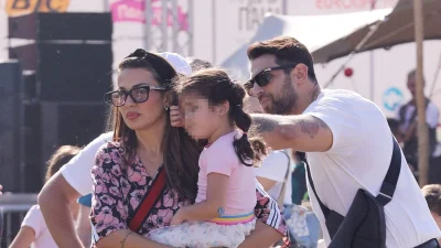 Ελένη Χατζίδου: Γέμισαν το δωμάτιο που νοσηλεύεται με όλα τα παιχνίδια της - Βίντεο μέσα από την κλινική που μένει η κόρη της, Μελίτα