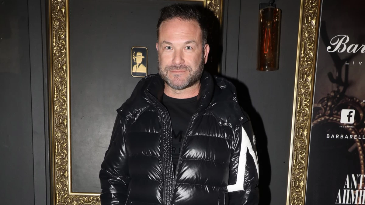 Αριστομένης Γιαννόπουλος: Νεαρή μελαχρινή καλλονή η νέα σύντροφός του μετά την Αλεξάνδρα Παναγιώταρου