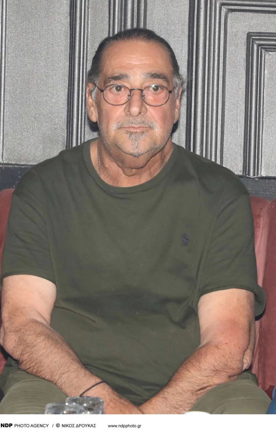 Βασίλης Καρράς θάνατος