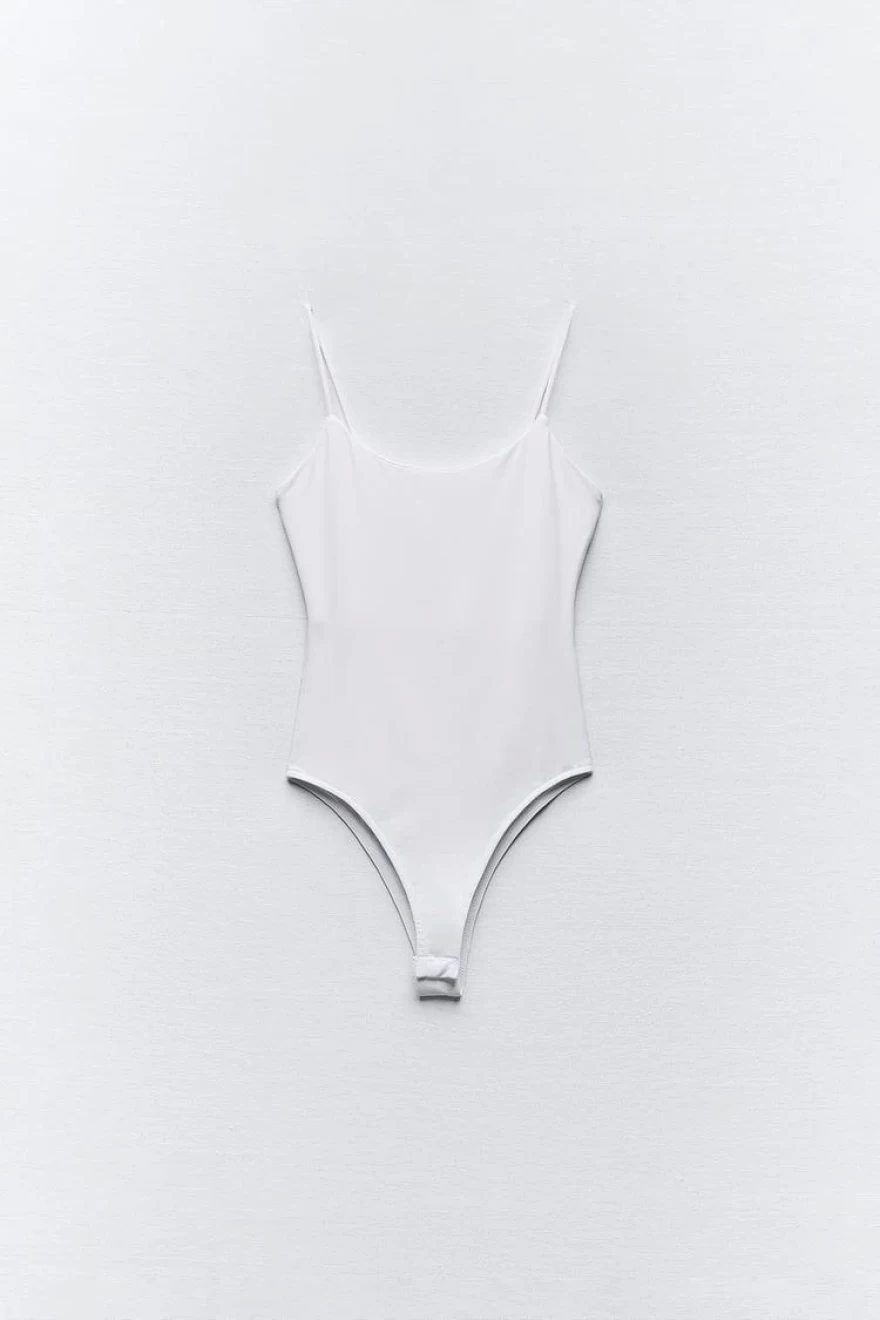 λευκό κορμάκι