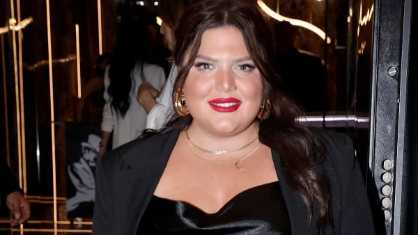 “Ντροπή σου κινητή χοληστερίνη!” - Γνωστή ηθοποιός “κατακρεουργεί” τη Δανάη Μπάρκα