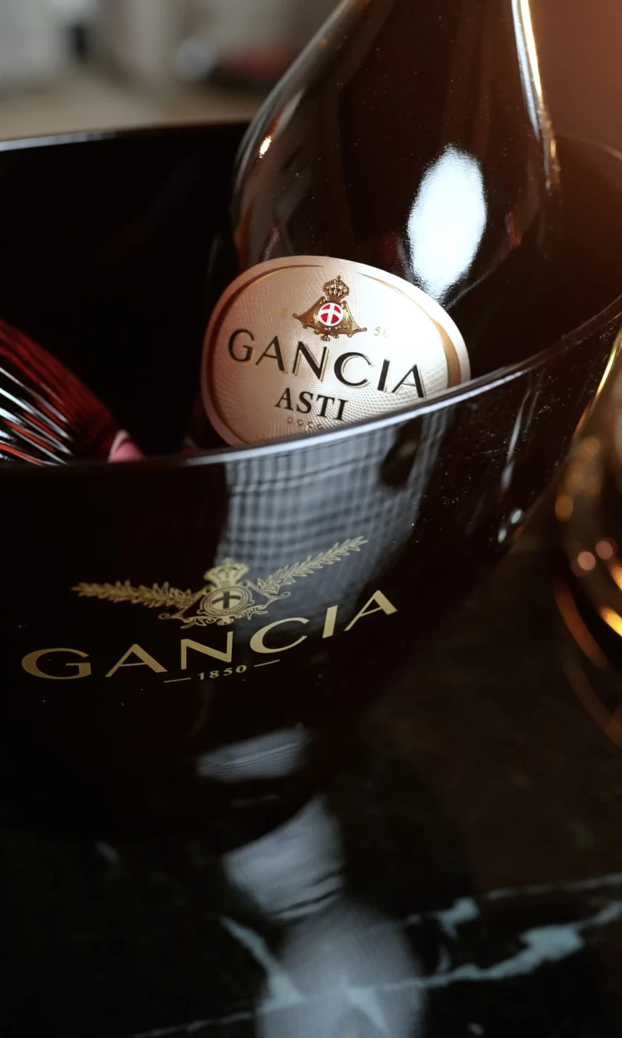 Απολαύστε ένα παγωμένο Gancia