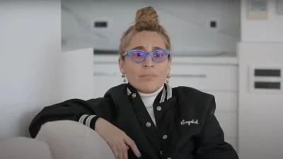 Γιάννα Τερζή: «Ένιωθα ντροπή μέχρι να ξανασηκωθώ από το αμαξίδιο και να περπατήσω»