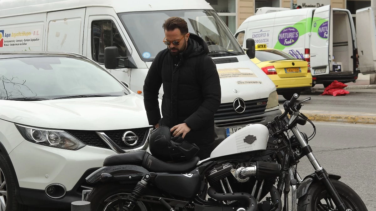 Θρήνος για τον Ηλία Βρεττό - Η σπαρακτική ανάρτησή του