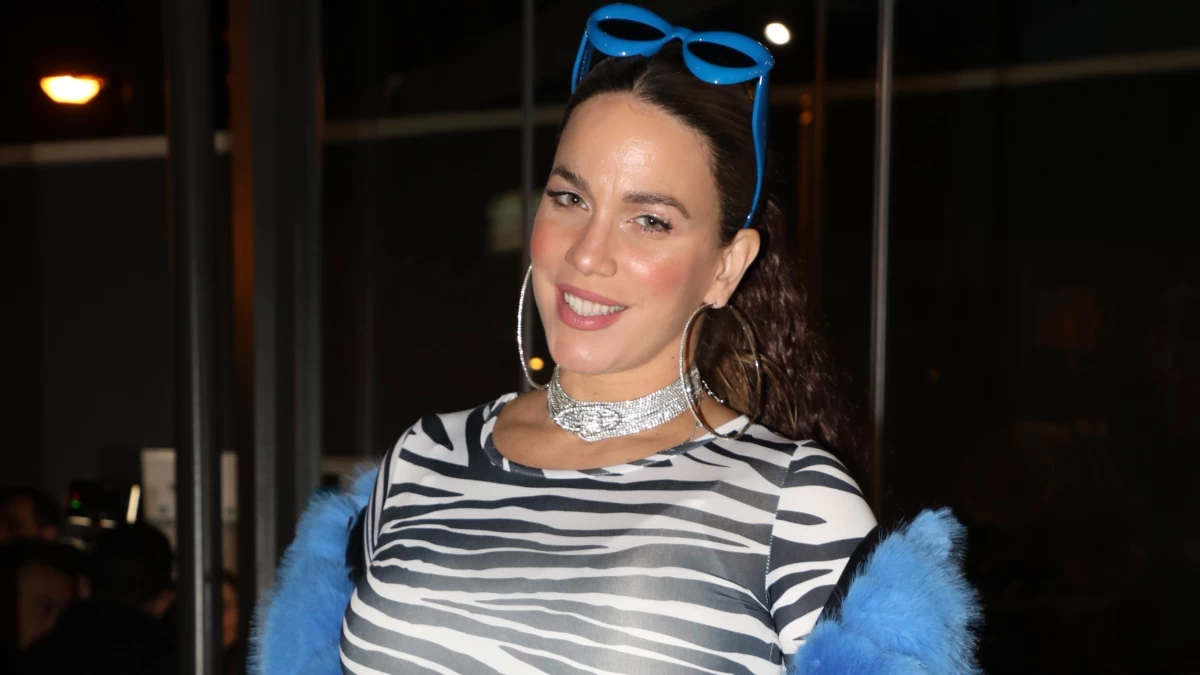 Κατερίνα Στικούδη: «Θα φοράω ό,τι θέλω και στο J2US και παντού...» - Ξεσπά η τραγουδίστρια για τα αρνητικά σχόλια για τις εμφανίσεις της