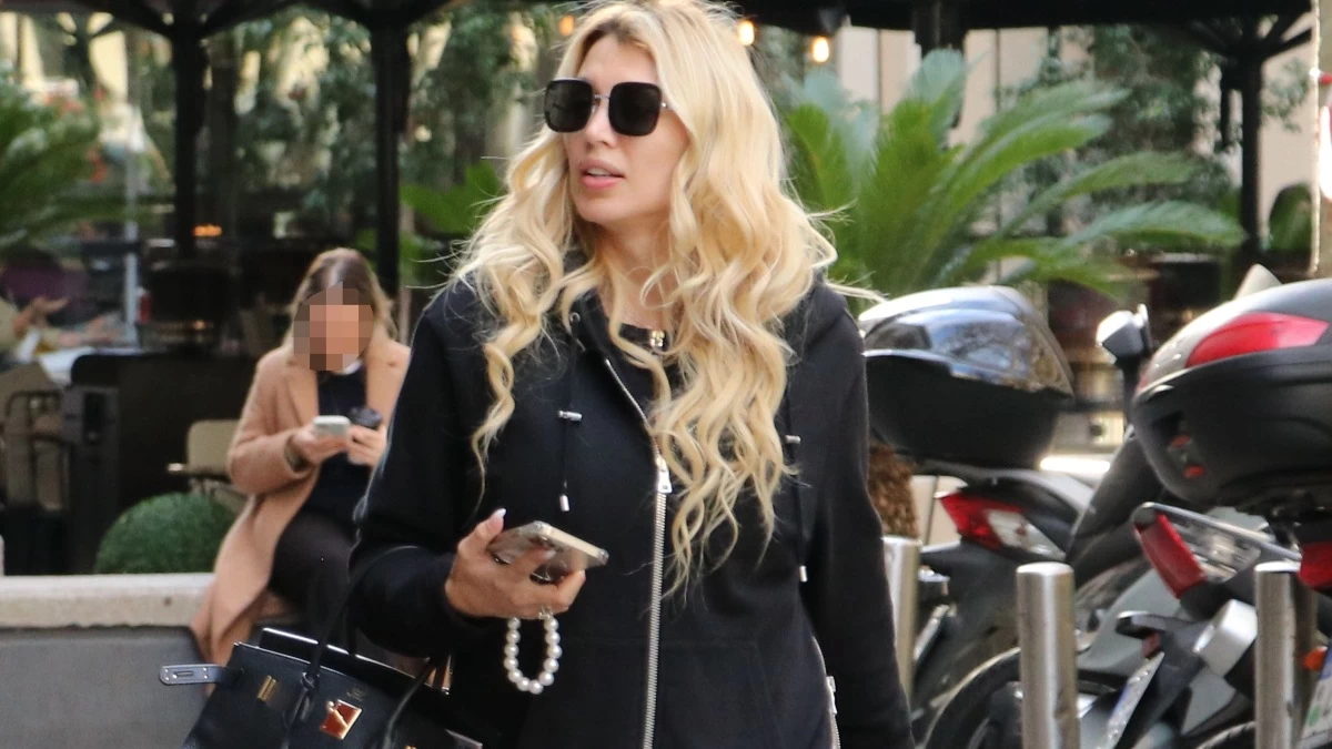 Κωνσταντίνα Σπυροπούλου: Ασταμάτητη στον 5ο μήνα της εγκυμοσύνης - Έτσι την βρήκε το πρωινό του Σαββάτου 16/3 με τον γιο της