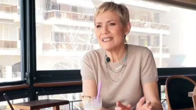 Κωνσταντίνα Μιχαήλ: «Άπλωνε παραπάνω το χέρι του, έγινε σύσταση γιατί μιλήσαμε πολλοί από τον θίασο...»