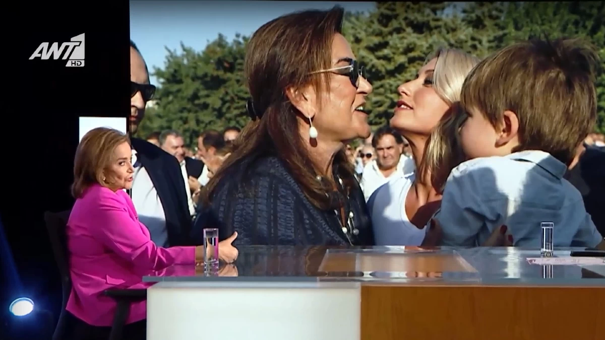 Ντόρα Μπακογιάννη: «Ό,τι και να πεις για την Σία, στο τέλος της ημέρας είναι...» - Όλη η αλήθεια για την σχέση της με την νύφη της, Κοσιώνη