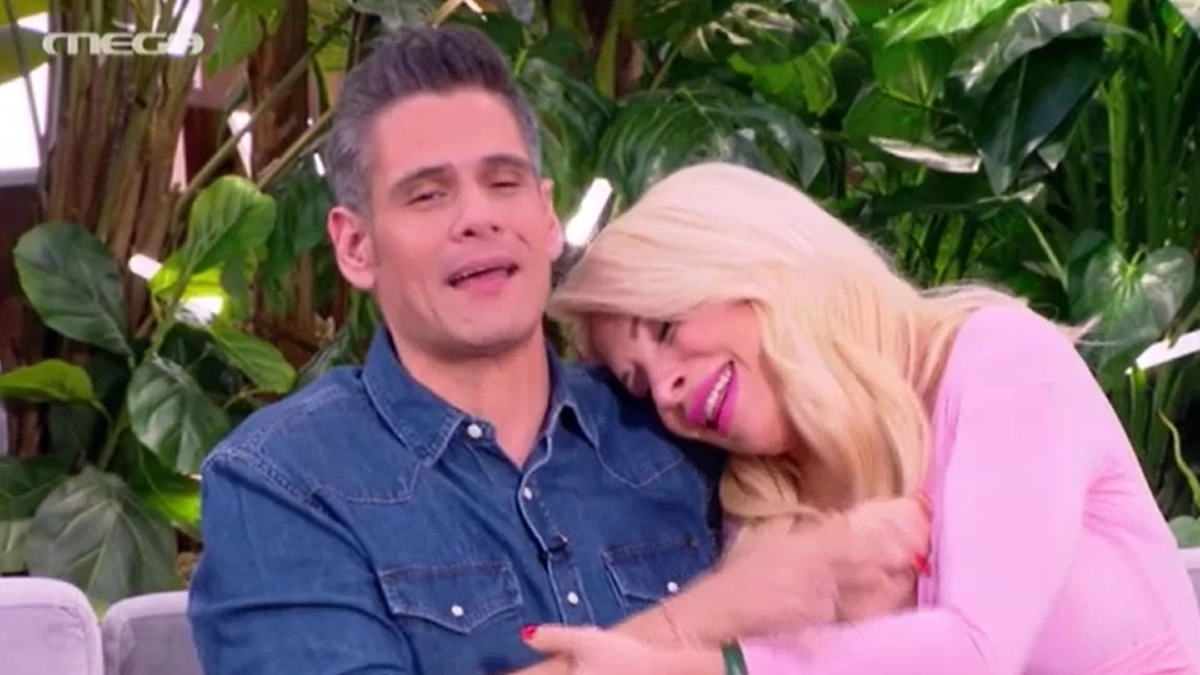 Ελένη Μενεγάκη: «Κάνετε παρέα αυτή την περίοδο;» - Η αμήχανη αντίδραση του Δημήτρη Ουγγαρέζου σε ερώτηση για τον Γιώργο Λιάγκα