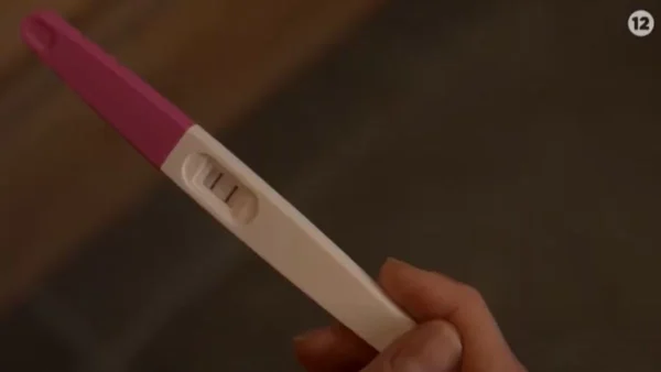 Παγιδευμένοι (12/3): «Είσαι έγκυος» - Κάνει τεστ και ανακαλύπτει πως περιμένει το πρώτο της παιδί