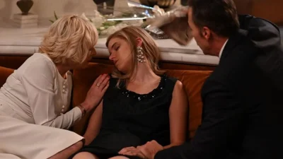 Ο παράδεισος των κυριών: Η Αμαλία παθαίνει νευρική κρίση - «Πήγα στην αστυνομία και την κατήγγειλα για τον θάνατο της»