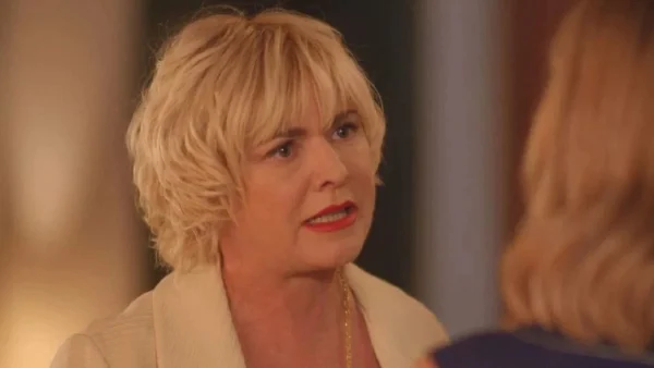 Ο παράδεισος των κυριών (12/3): Κάνουν παθιασμένο έρωτα και τον ρίχνει στην παγίδα της - Στην φόρα η εγκυμοσύνη σκάνδαλο