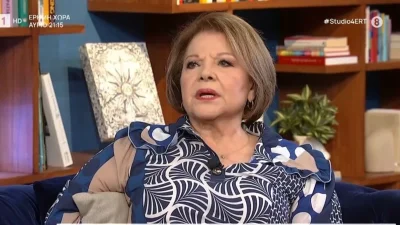 Πίτσα Παπαδοπούλου: «Το παιδί σας σκοτώθηκε, το πάτησε το τραμ» - ''Τσακίζει'' κόκκαλα με τον τραγικό τρόπο που έχασε τον αδερφό της