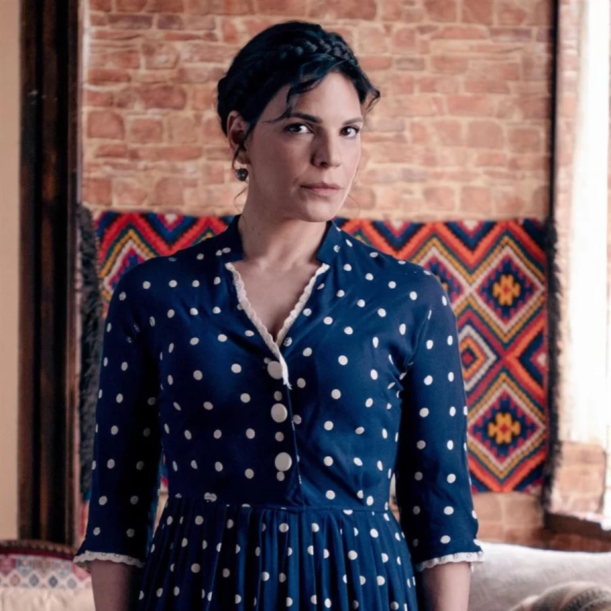 Μαρίνα Ασλάνογλου Ψυχοκόρες αντ1