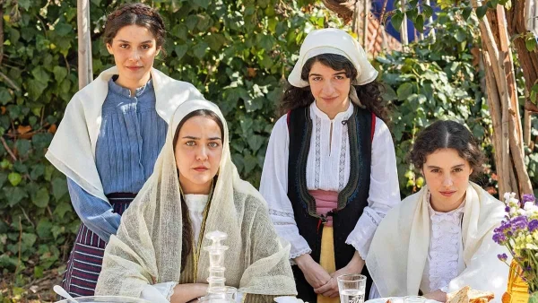 Ψυχοκόρες: Λίγο πριν από την πρεμιέρα στον ΑΝΤ1, οι πρωταγωνιστές μιλούν στην κάμερα