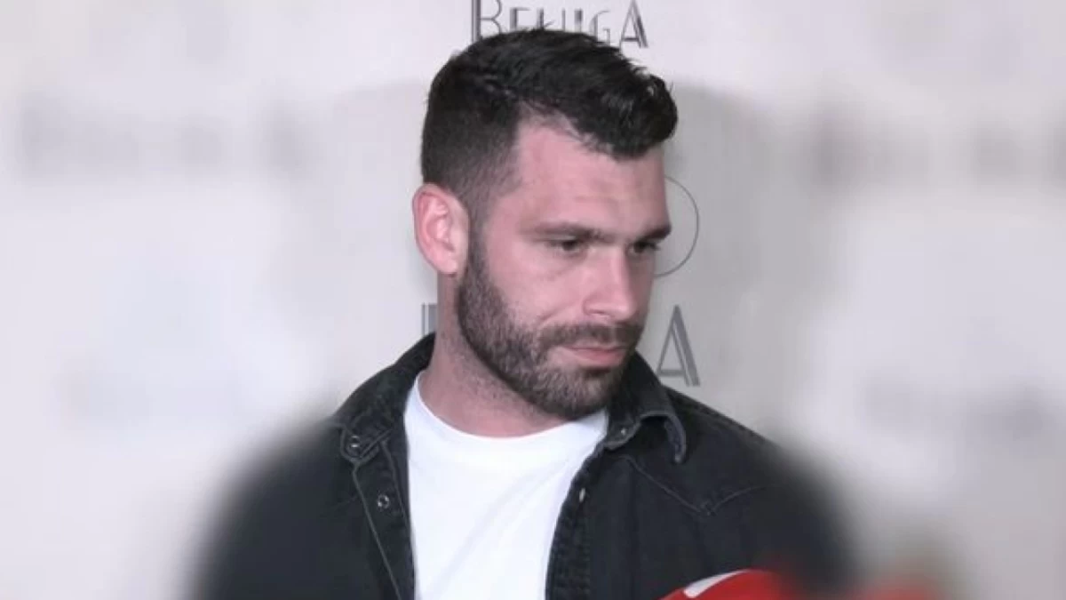 Στάθης Σχίζας: «Είμαι έτοιμος να μπω σε μια σχέση! Στο πηγάδι κατούρησα;» - Η δήλωση στις κάμερες μετά τη συνέντευξη της Αλεξάνδρας Παναγιώταρου στο Πρωινό