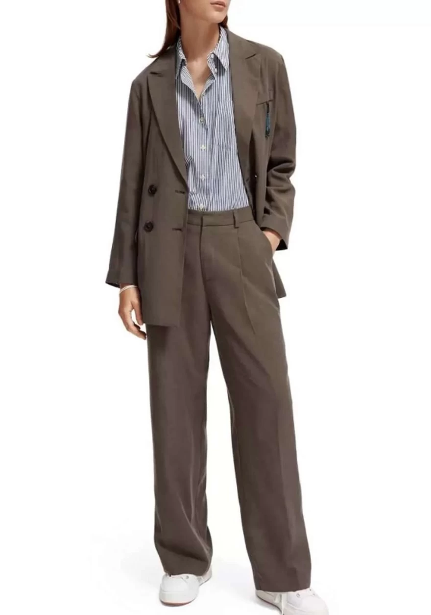 φαρδύ παντελόνι